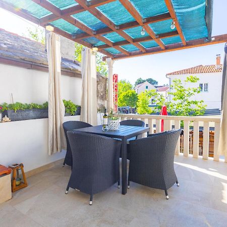 Apartments Tanja Baska Voda Ngoại thất bức ảnh