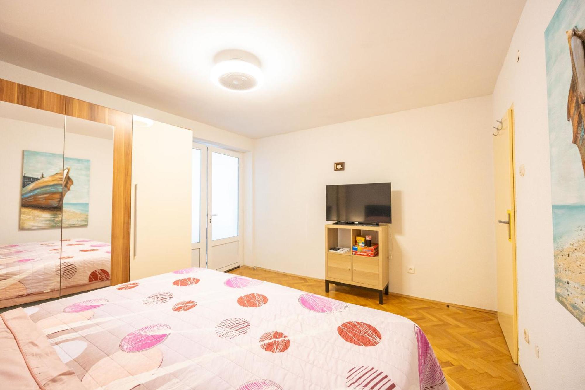 Apartments Tanja Baska Voda Ngoại thất bức ảnh