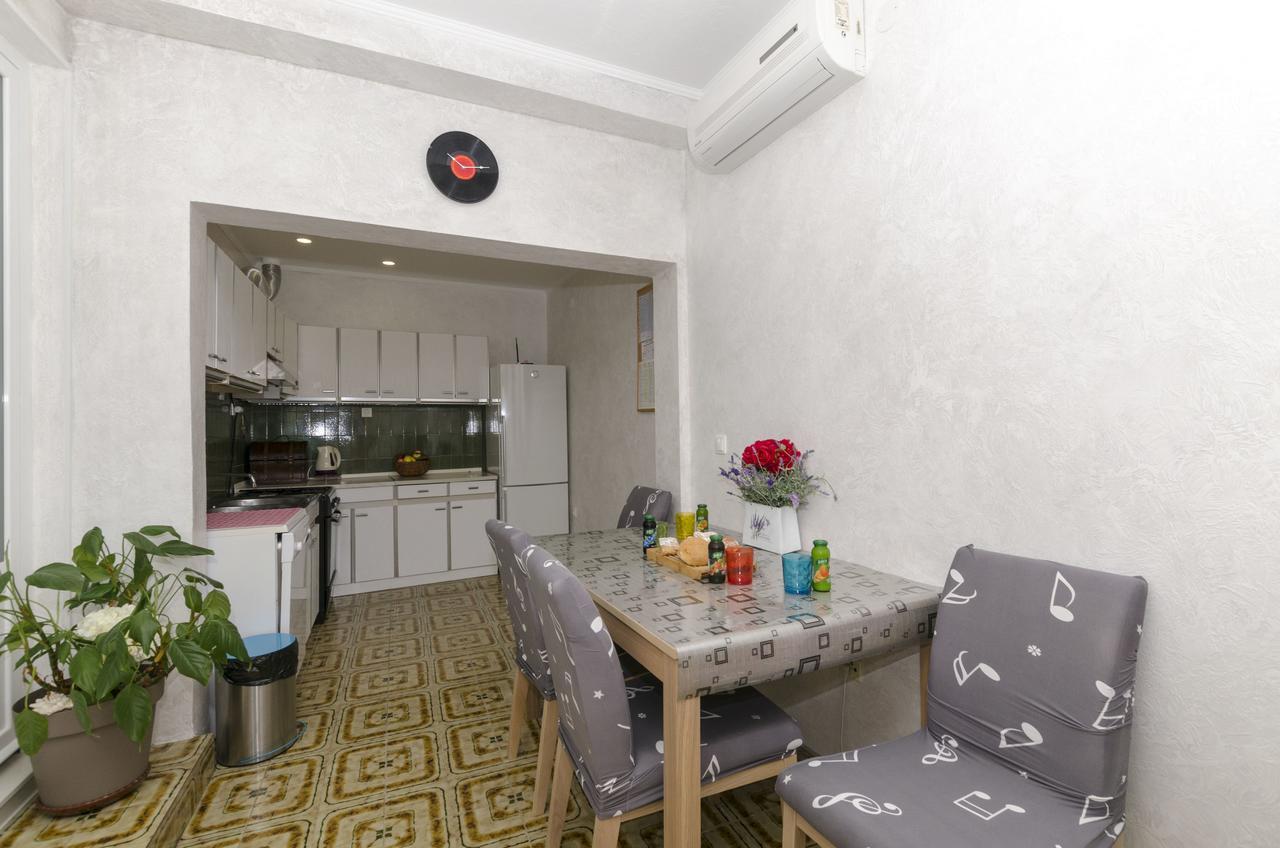 Apartments Tanja Baska Voda Ngoại thất bức ảnh
