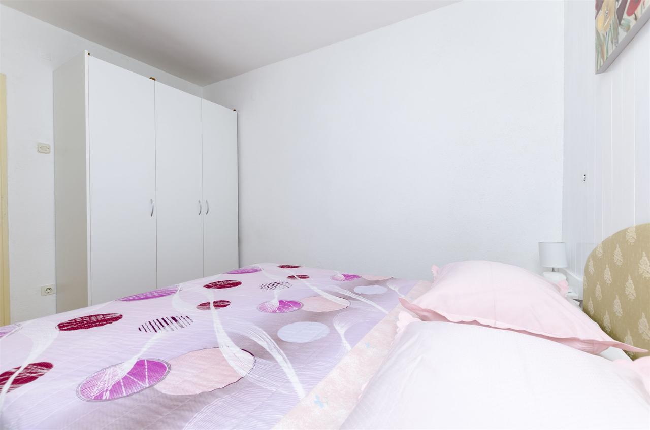 Apartments Tanja Baska Voda Ngoại thất bức ảnh